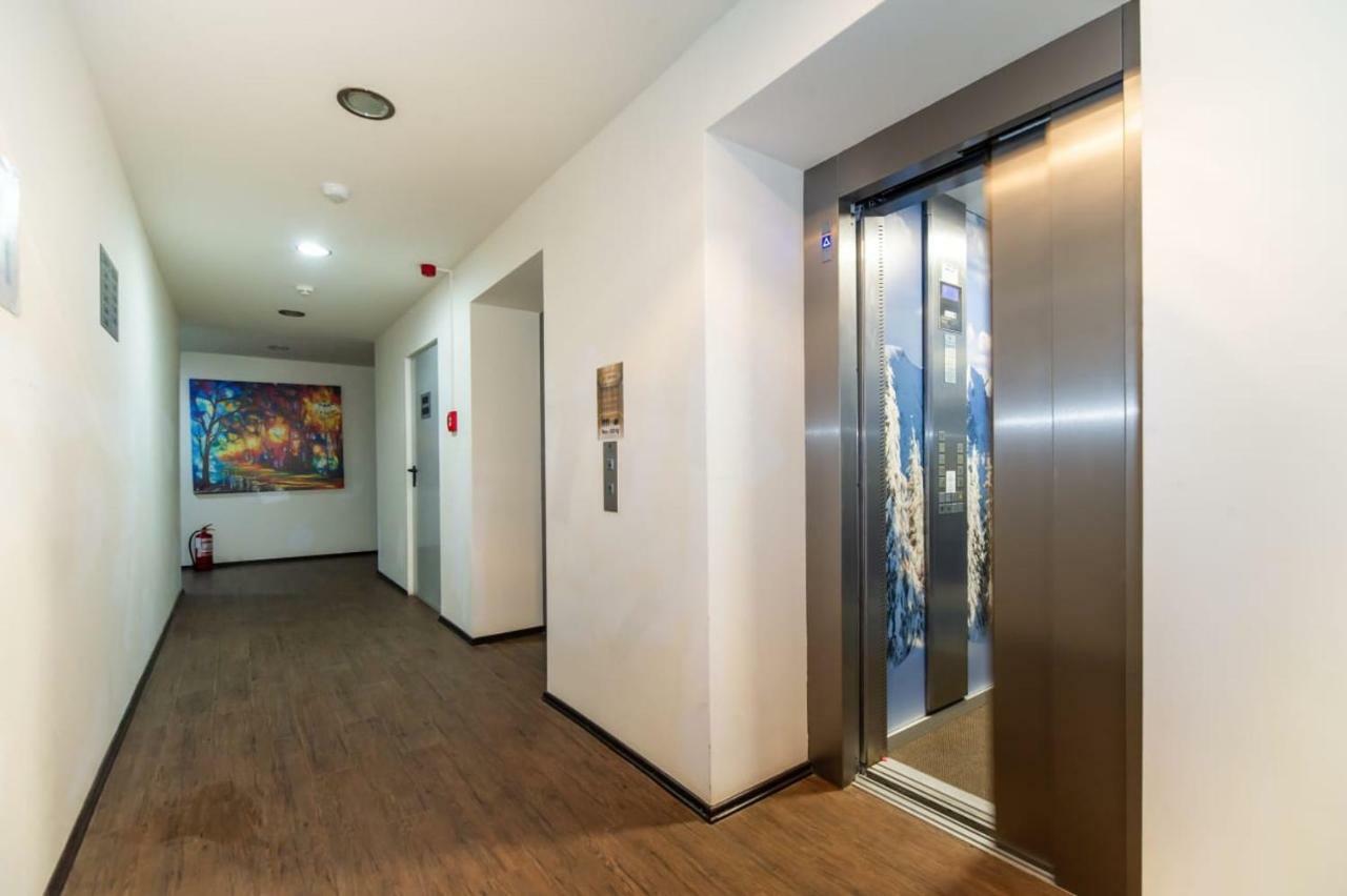Sarah Deluxe Apartment In Silver Mountain Poiana Brasov Ngoại thất bức ảnh