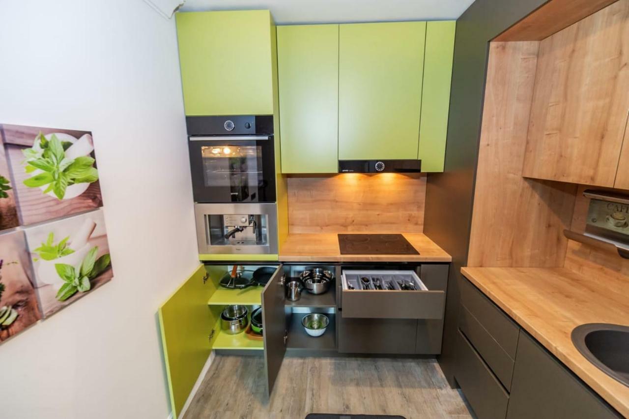 Sarah Deluxe Apartment In Silver Mountain Poiana Brasov Ngoại thất bức ảnh
